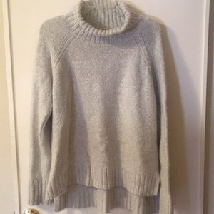 H&M Sweater